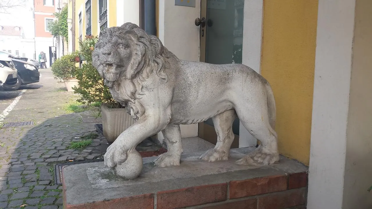 Albergo Ristorante Leon D'Oro Este Olaszország